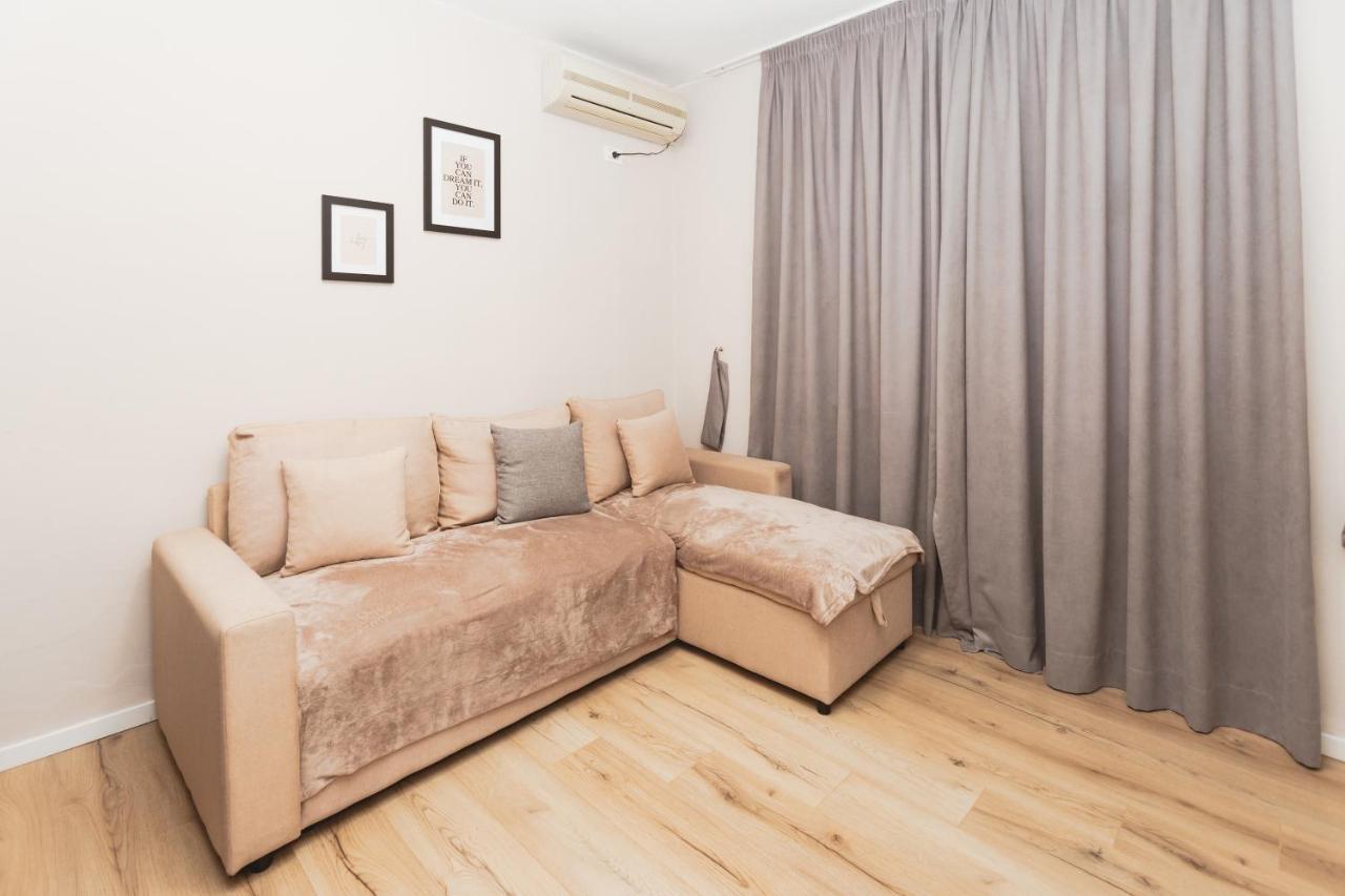 New Apartment At New Bazaar - Tirana City Center Bagian luar foto